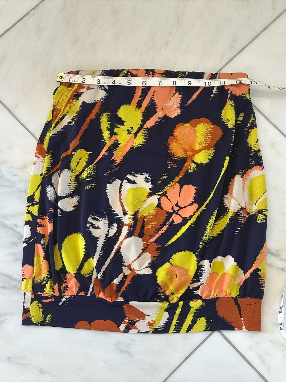 Vintage Outback Red floral tube top - Picture 5 of 6